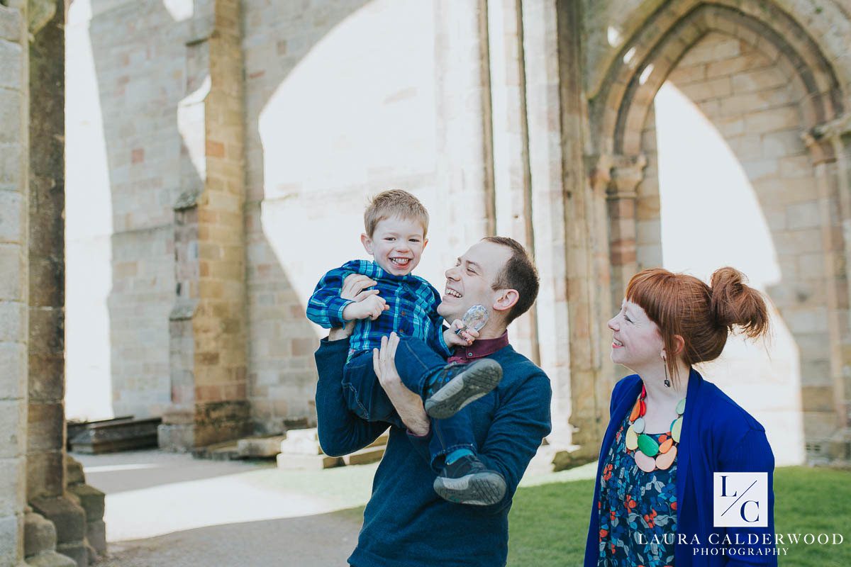 Bolton Abbey Family engagement shoot | by Yorkshire wedding photographer Laura Calderwood