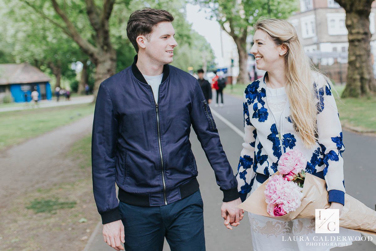 Victoria Park London engagement shoot | by Yorkshire wedding photographer Laura Calderwood