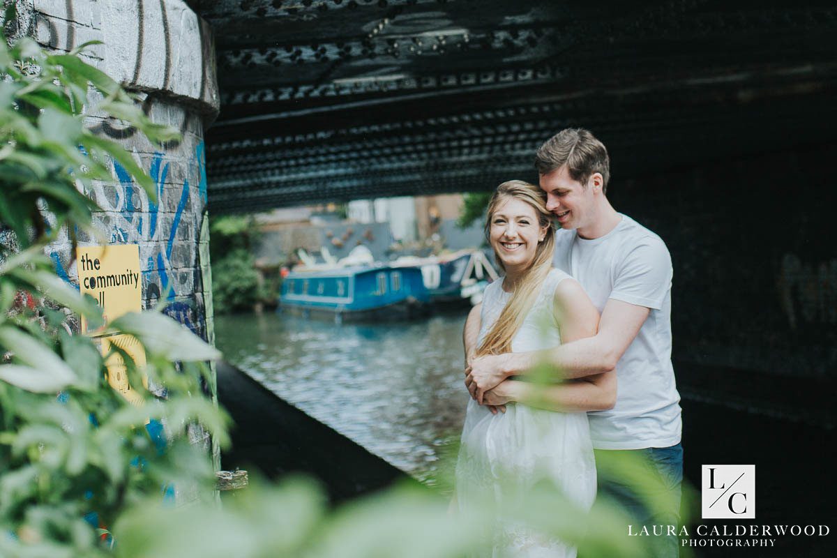 Victoria Park London engagement shoot | by Yorkshire wedding photographer Laura Calderwood