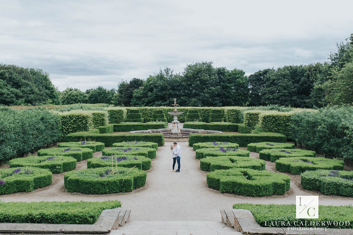 Temple Newsam engagement shoot | by Leeds wedding photographer Laura Calderwood