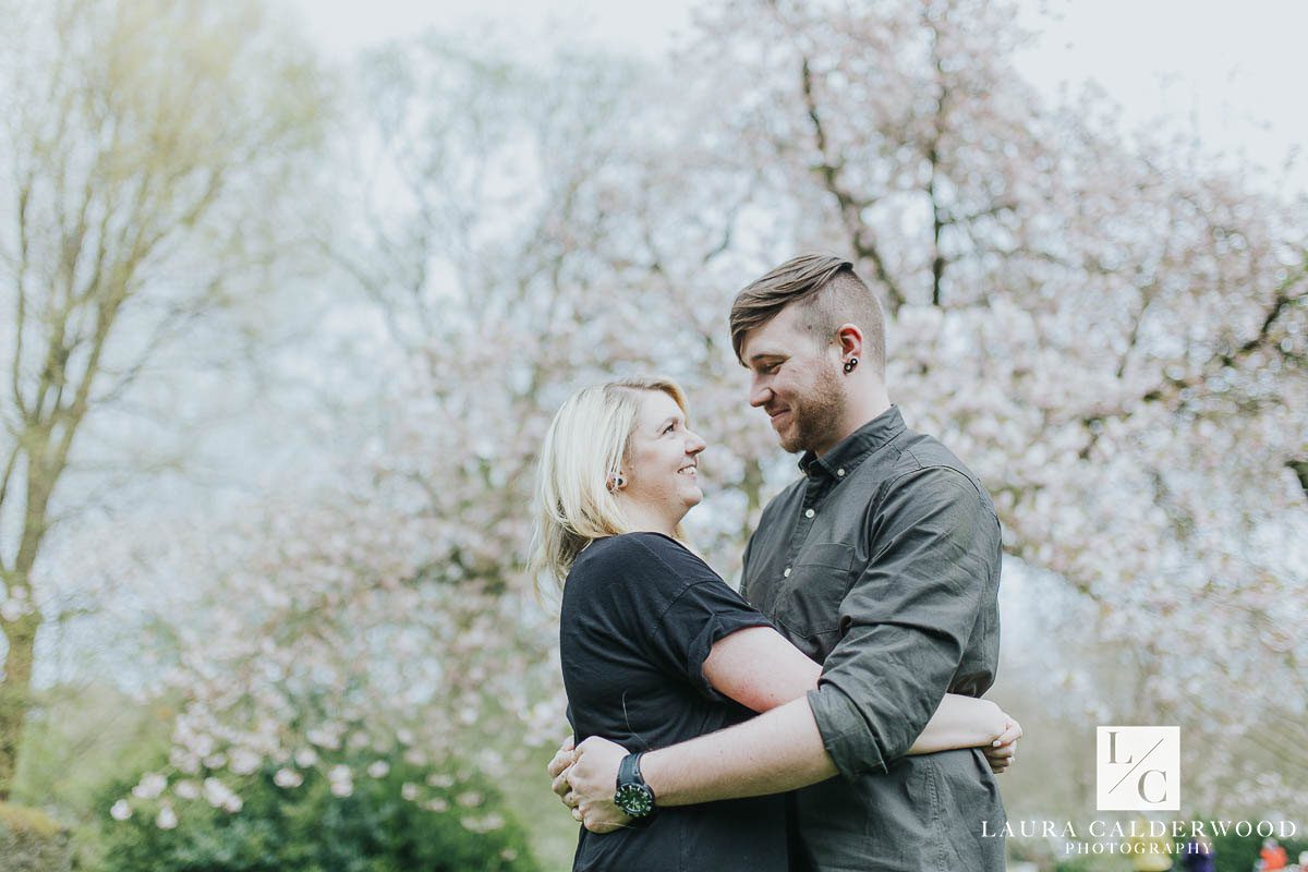 East Riddlesden Hall Engagement Shoot | by Yorkshire wedding photographer Laura Calderwood