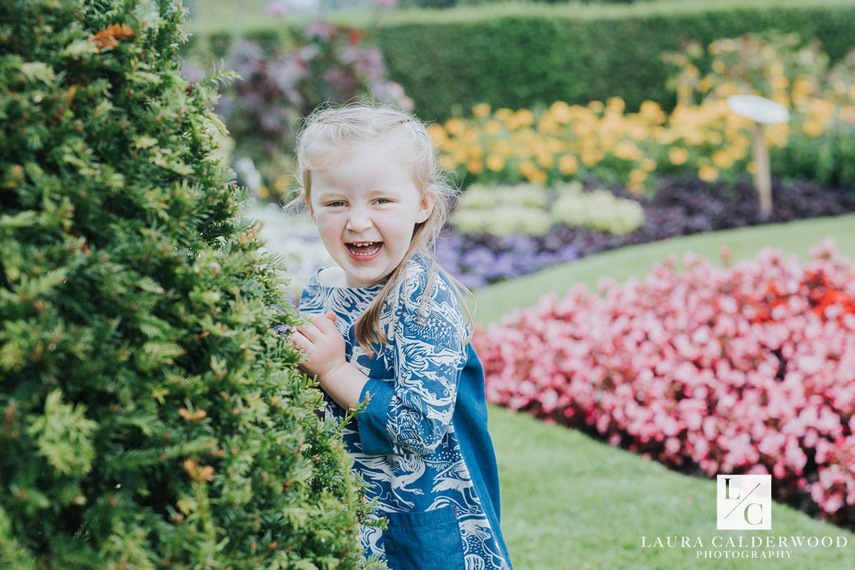 york family photography | family photo shoot at Homestead Park in York by Laura Calderwood Photography