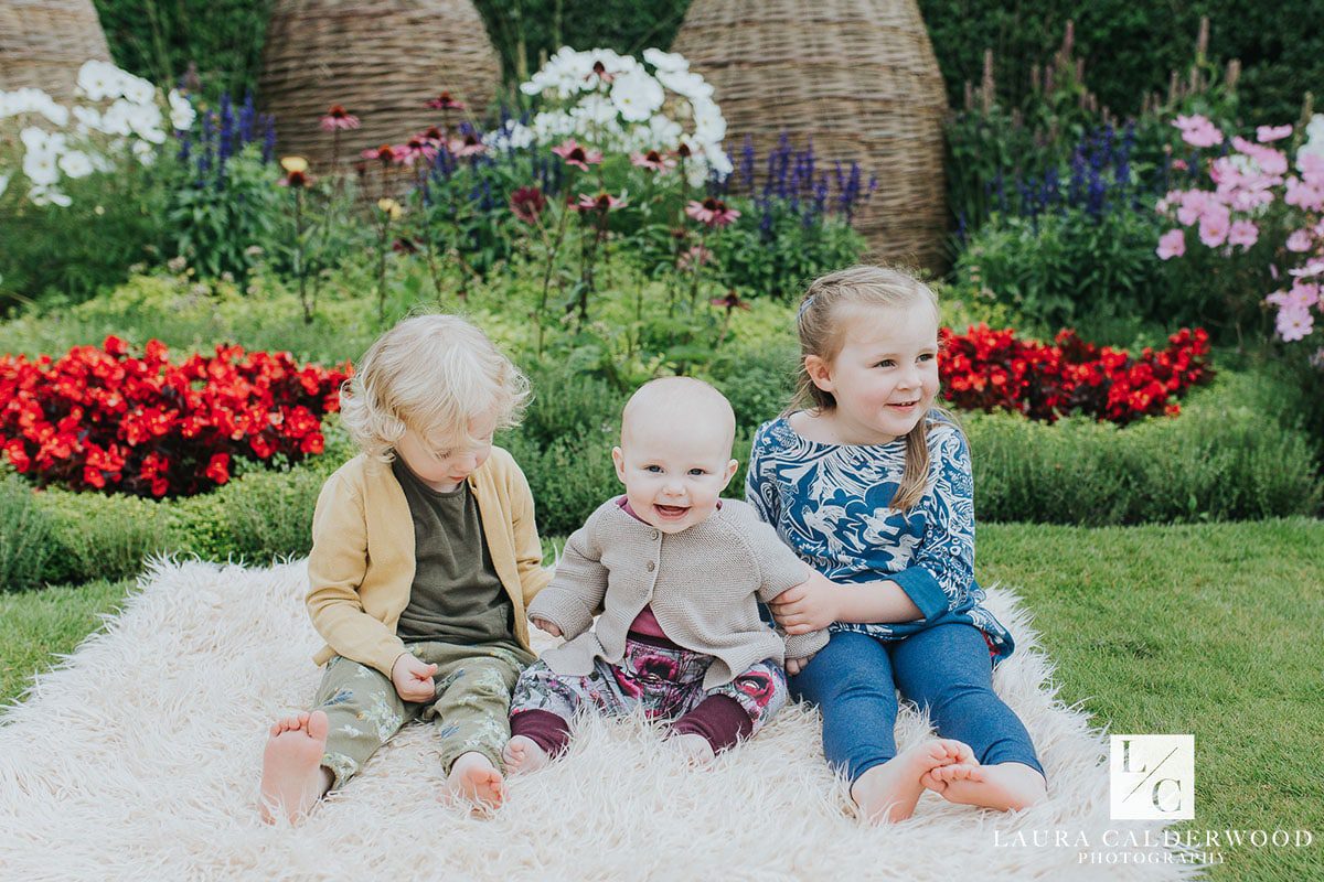 york family photography | family photo shoot at Homestead Park in York by Laura Calderwood Photography