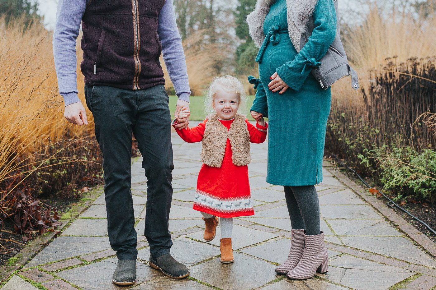 yorkshire maternity shoot harlow carr