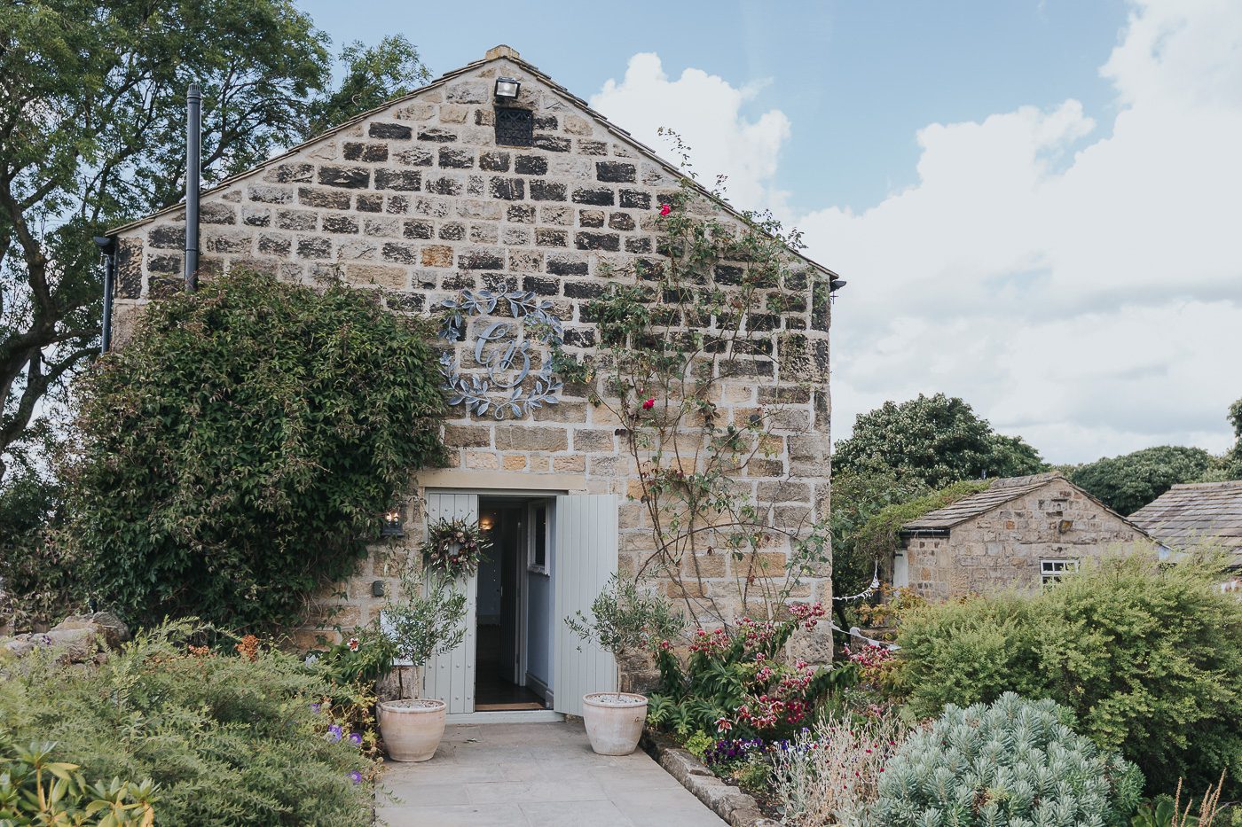 Barn Wedding Venues Yorkshire | the chilli barn otley