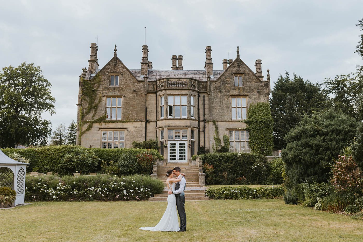 Falcon Manor Wedding Photographer